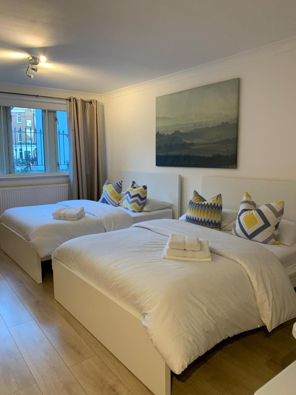 Cobbold Court Share Flat Apartment Londra Exterior foto