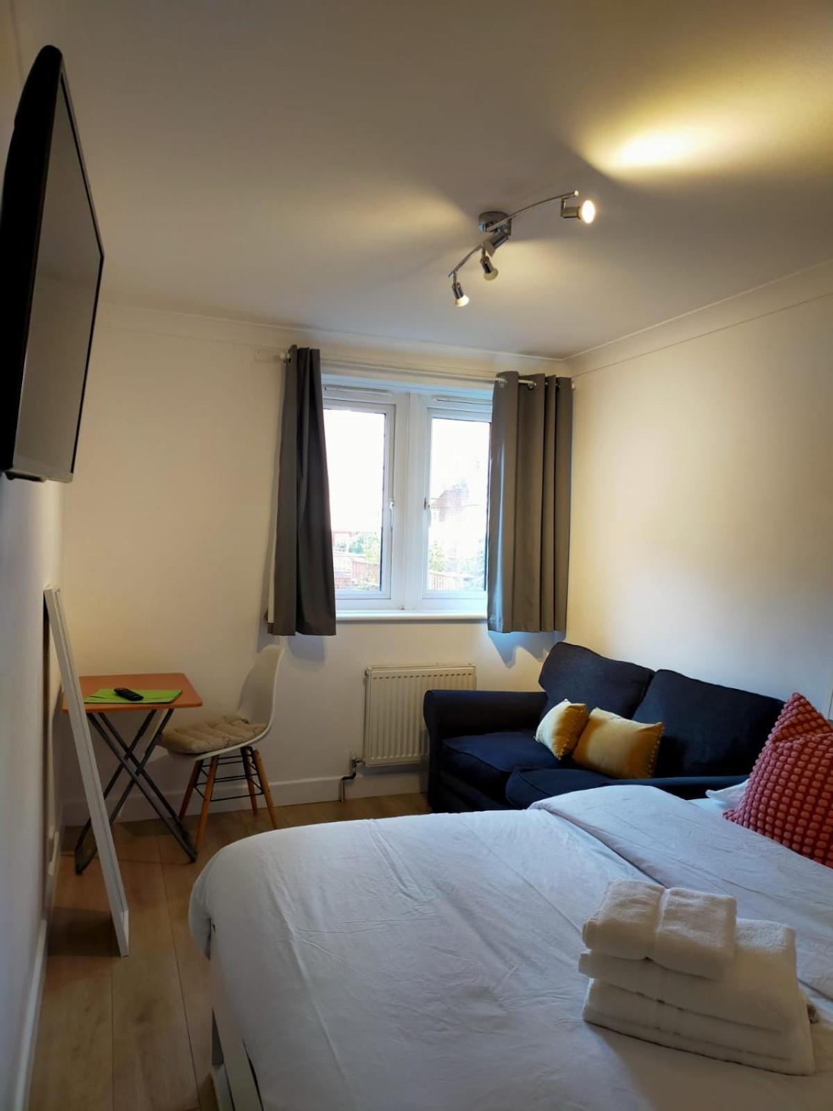 Cobbold Court Share Flat Apartment Londra Exterior foto